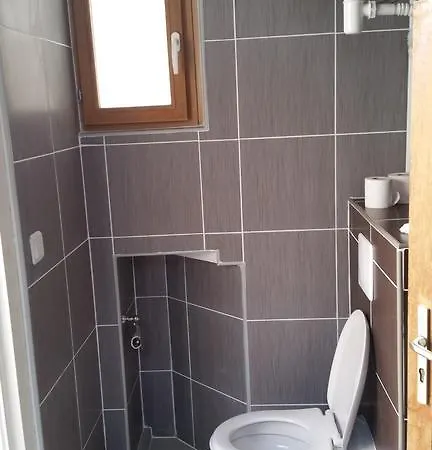 Hostel Paranjib Paryż