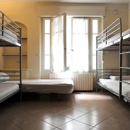 Paranjib Hostal